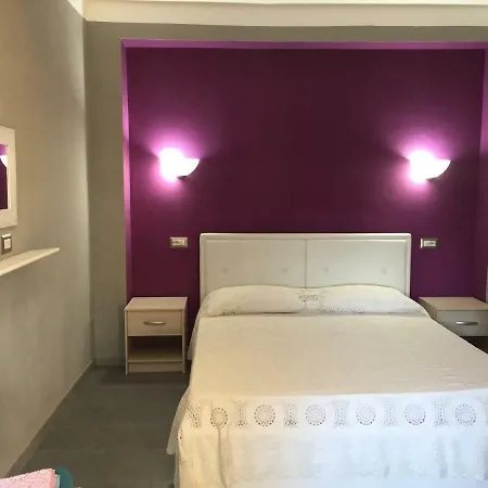 L'edera Di Gavina Apt בית הארחה