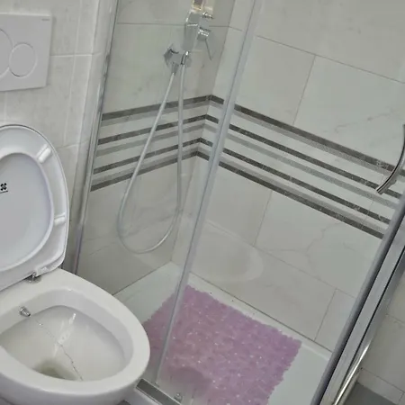 Guest house L'edera Di Gavina Apt 3*