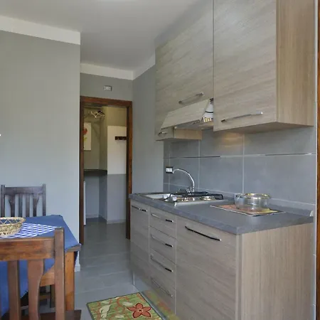 Guest house L'edera Di Gavina Apt 3*